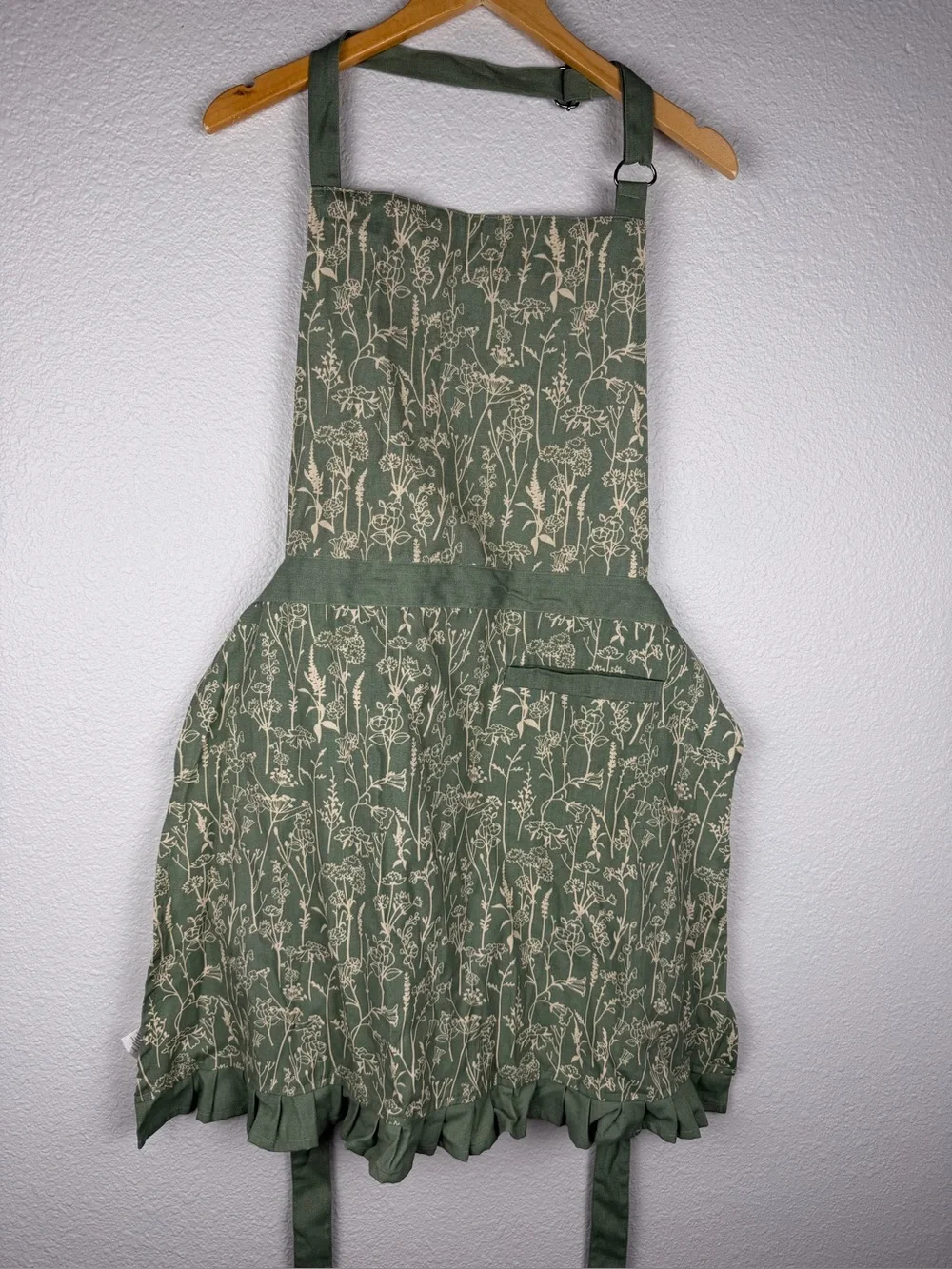 My Texas House Floral Ruffle Apron botanical line-art floral pattern